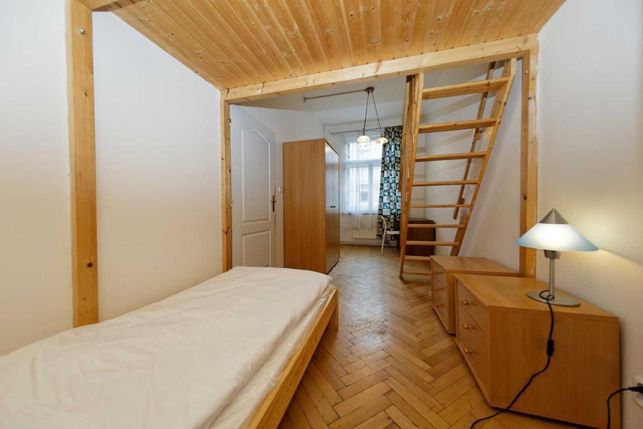 Apartment Lublanska 48 Praga Esterno foto