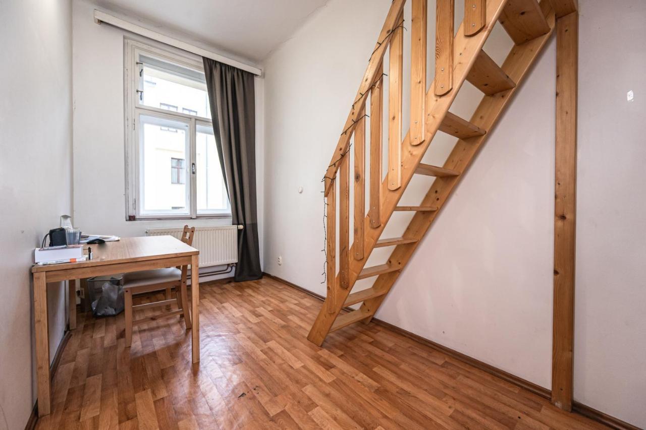 Apartment Lublanska 48 Praga Esterno foto