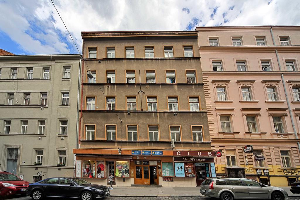 Apartment Lublanska 48 Praga Esterno foto